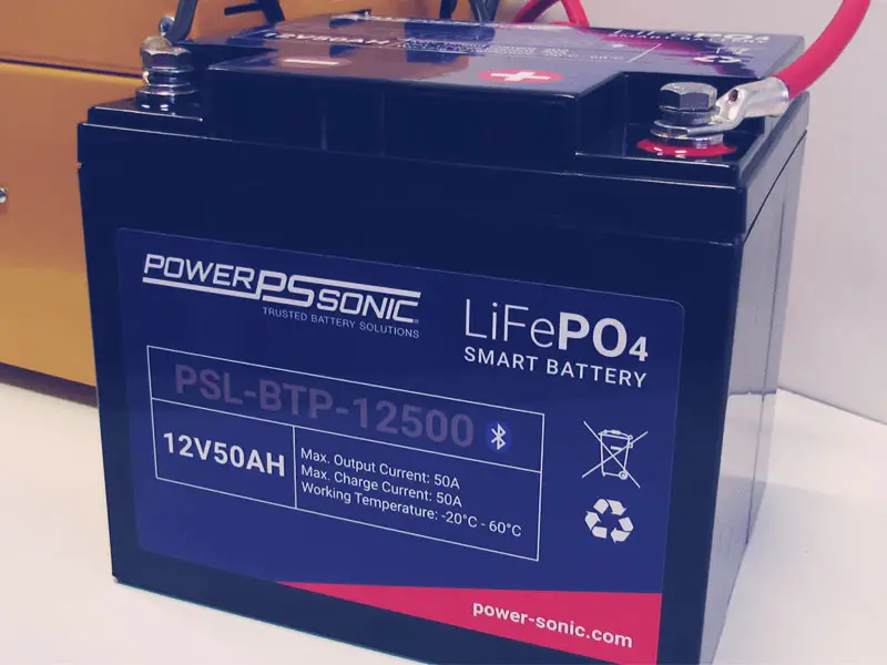 LiFePO4-battery charging