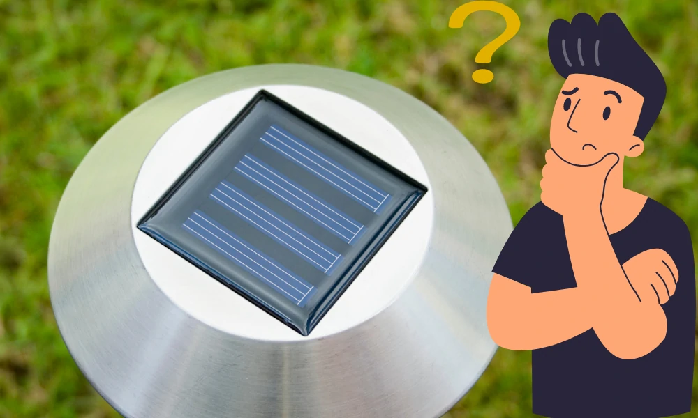 Can you charge a solar light using a flashlight?